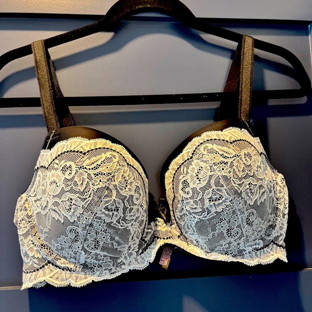 Black bra with lace detailing
